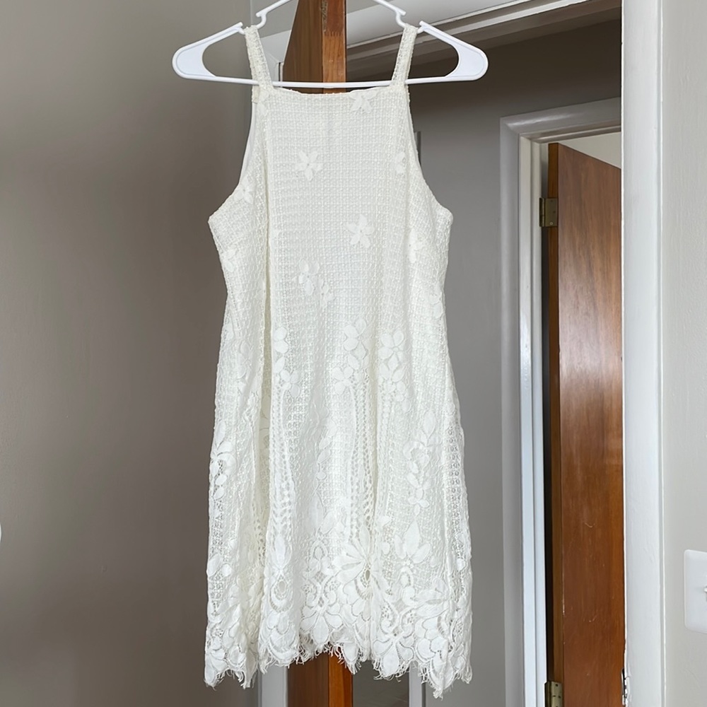 White Lace High-neck Dress
